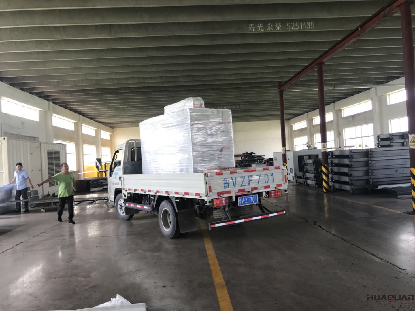 發貨了！7月17號一臺HQ30GF靜音箱型柴油發電機組已發往山東省